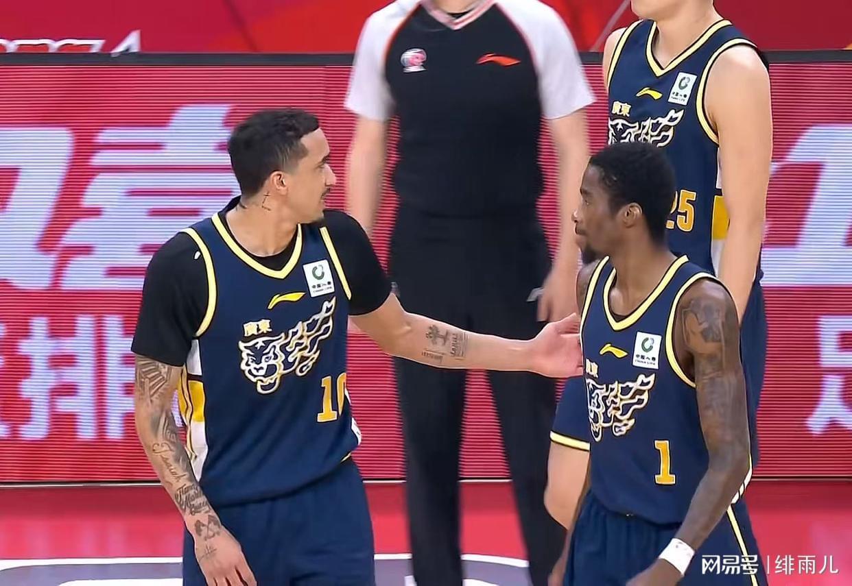 U球体育竞猜官网-恭喜杜锋！广东残阵打爆上海男篮，朱芳雨押宝2米18新大外援？